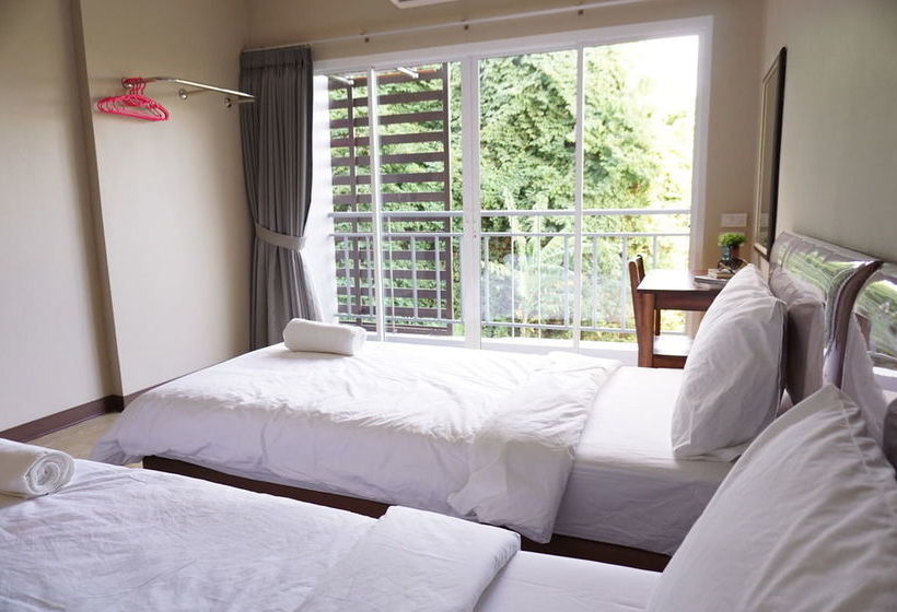 Hotel Chompu Nakarin Apartment 13