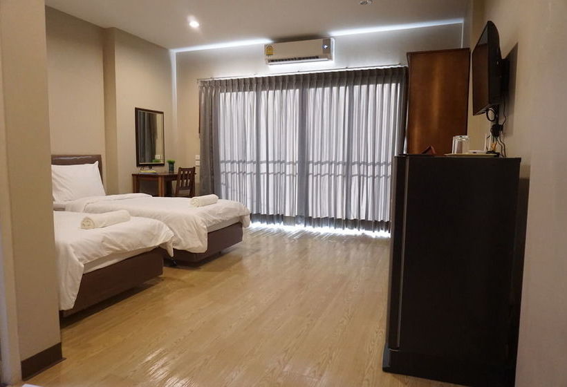 Hotel Chompu Nakarin Apartment 20