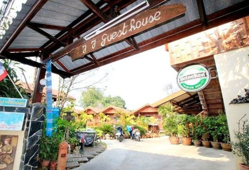 Pensión J&j Guesthouse