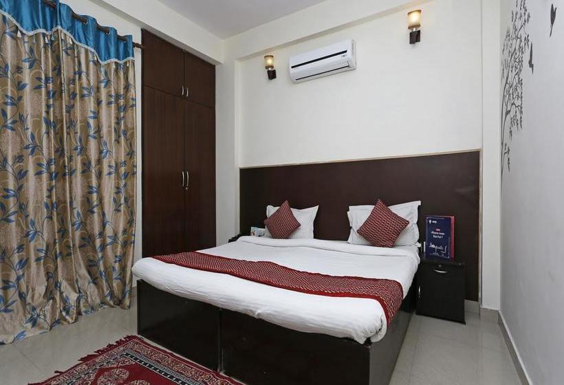 Hotel Oyo Rooms Noida Oidb Sector 70 14