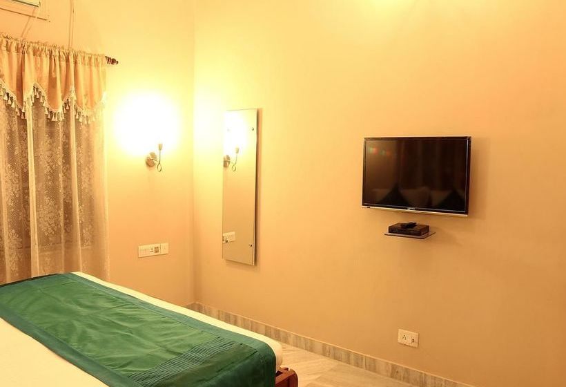 Oyo Apartments Salt Lake Pnb More 12