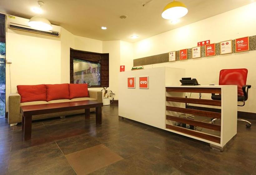 Hotel Oyo Flagship Huda City Centre 4