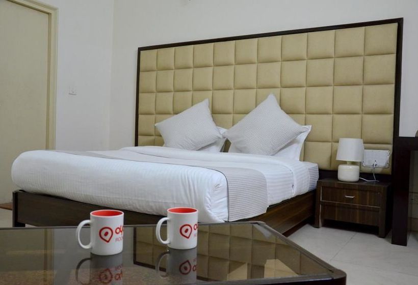 Hotel Oyo Premium Manoj Pandey Chowk 19