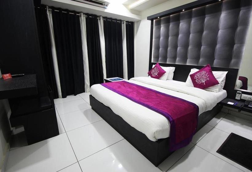 Hotel Oyo Rooms Limda Chowk 7