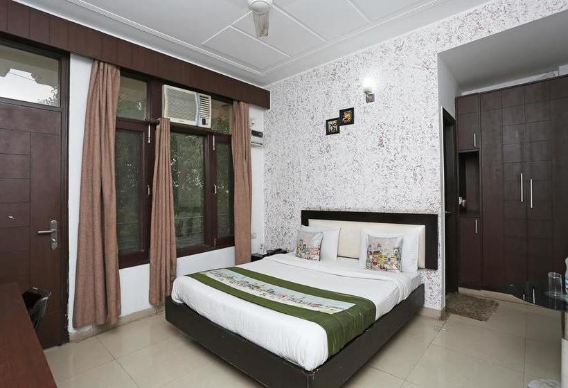 Hotel Oyo Rooms Sector 57 3