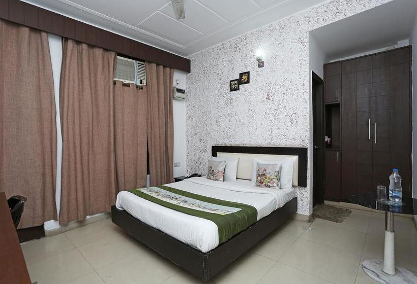 Hotel Oyo Rooms Sector 57 5