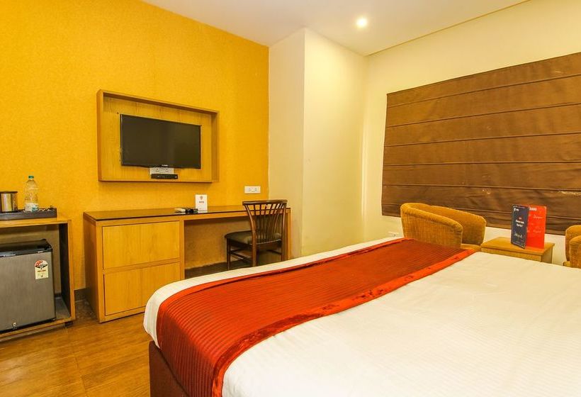 Hotel Oyo Premium Husadiya Chauraha 11