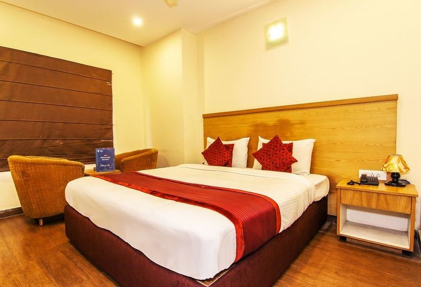 Hotel Oyo Premium Husadiya Chauraha 12
