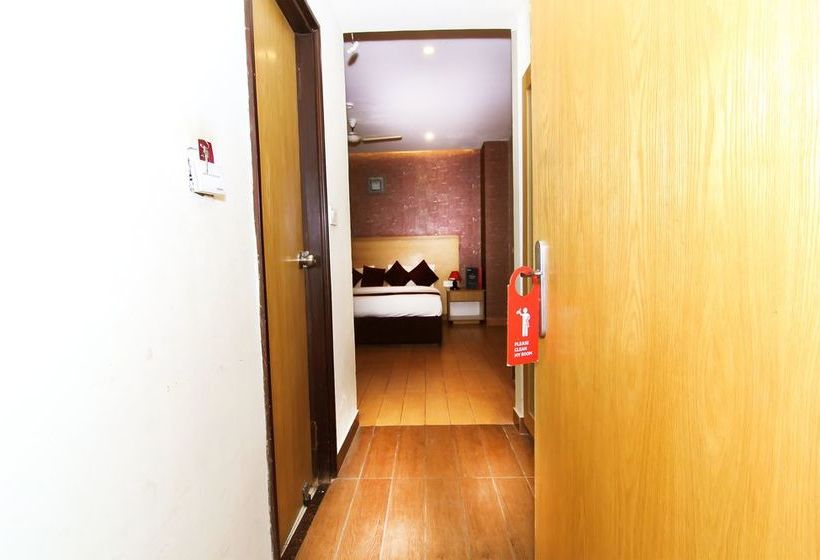 Hotel Oyo Premium Husadiya Chauraha 18