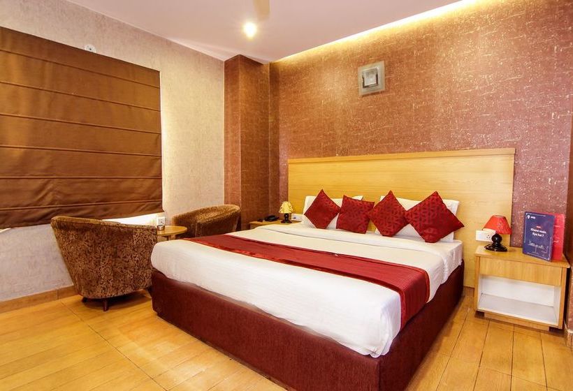 Hotel Oyo Premium Husadiya Chauraha 7