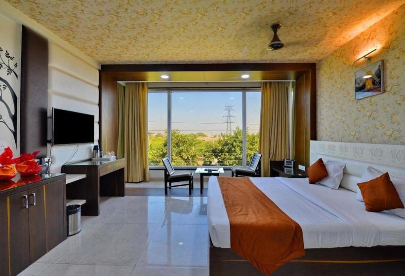 Hotel Oyo Premium Hanuman Mandir Bhopal Madhya Pradesh