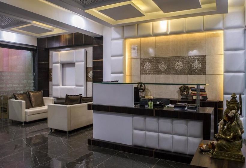 Hotel Oyo Premium Hanuman Mandir 18