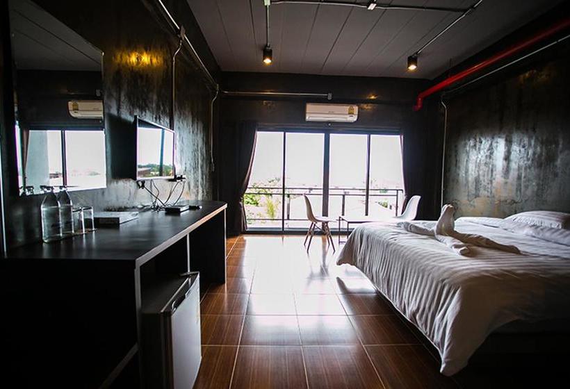 Hotel The Season Residence 2