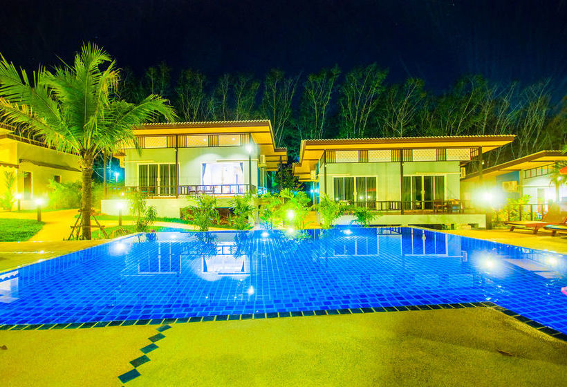 Hotel Chomphu Resort 10