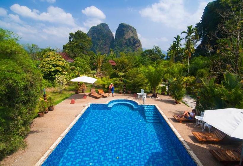 Khao Sok Hotel & Spa 10