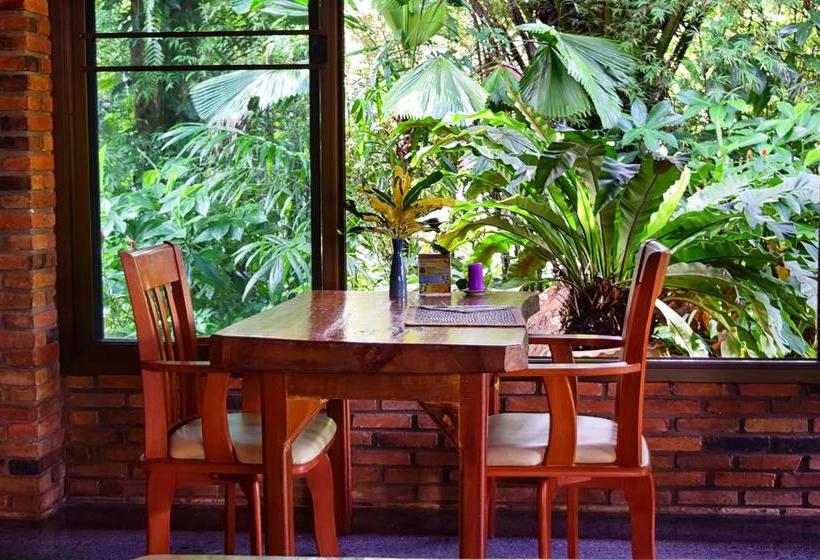 Khao Sok Hotel & Spa 6