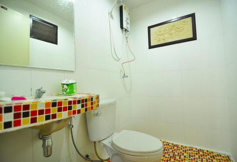 Phi Phi Twin Palms Bungalows 11