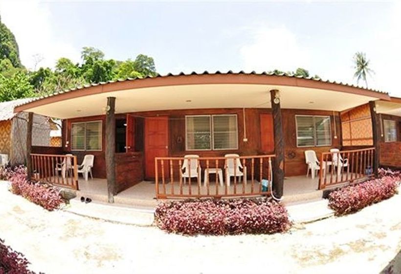 Hotel Phi Phi Nice Beach Resort 10