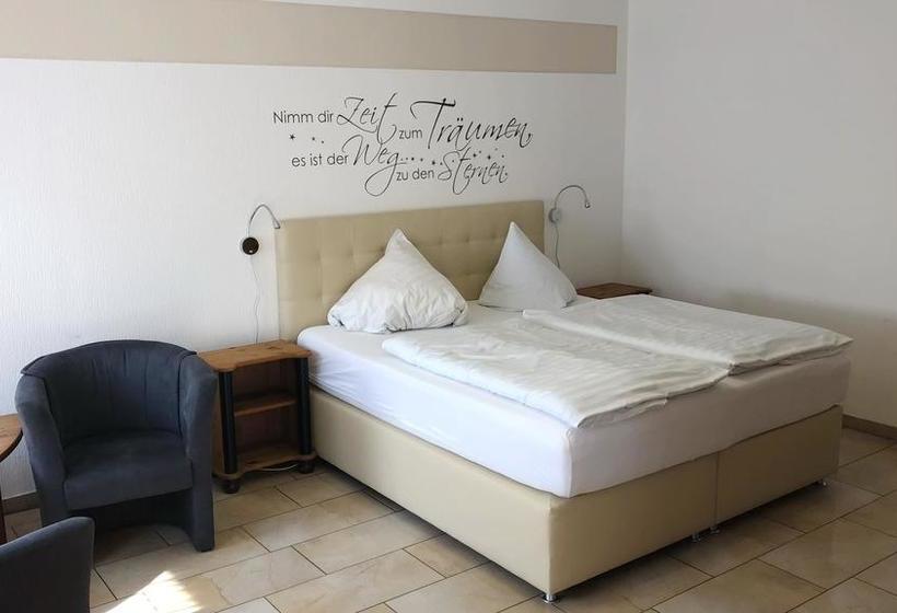 Hotel Zierow - Reiterhof 10