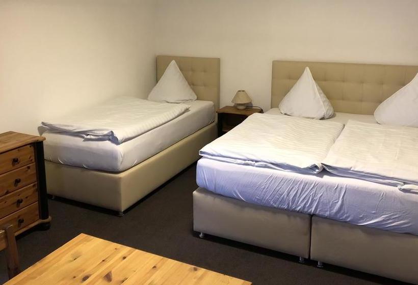 Hotel Zierow - Reiterhof 13