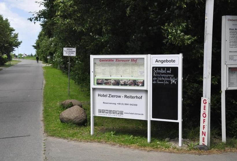 Hotel Zierow - Reiterhof 16