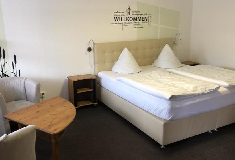 Hotel Zierow - Reiterhof 5