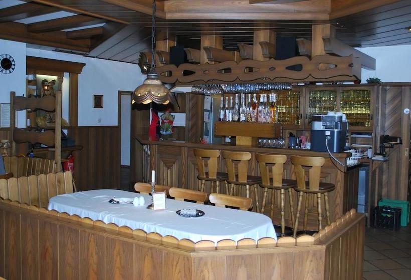 Hotel Gasthof Goldener Engel 10