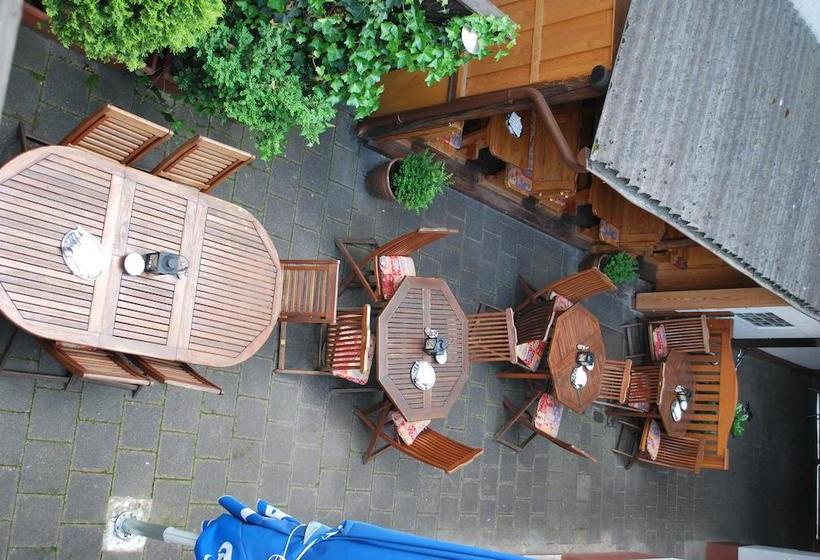 Hotel Gasthof Goldener Engel 12