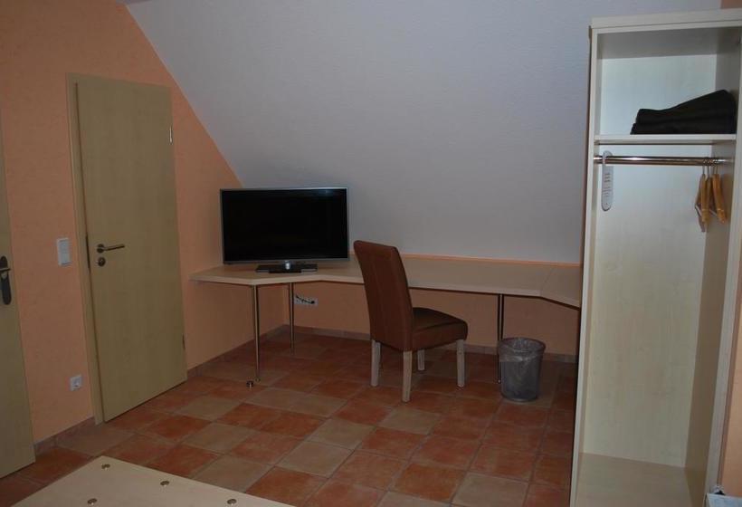 Hotel Gasthof Goldener Engel 6