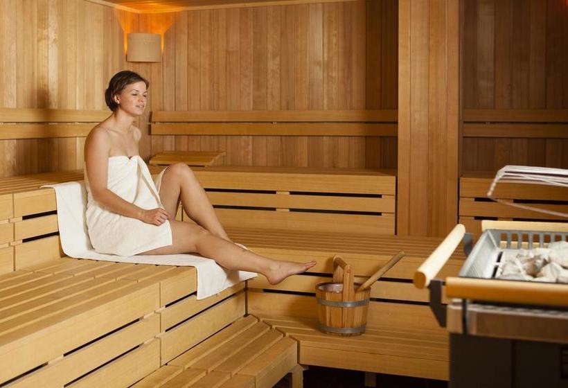 Explorer Hotel Berchtesgaden 8