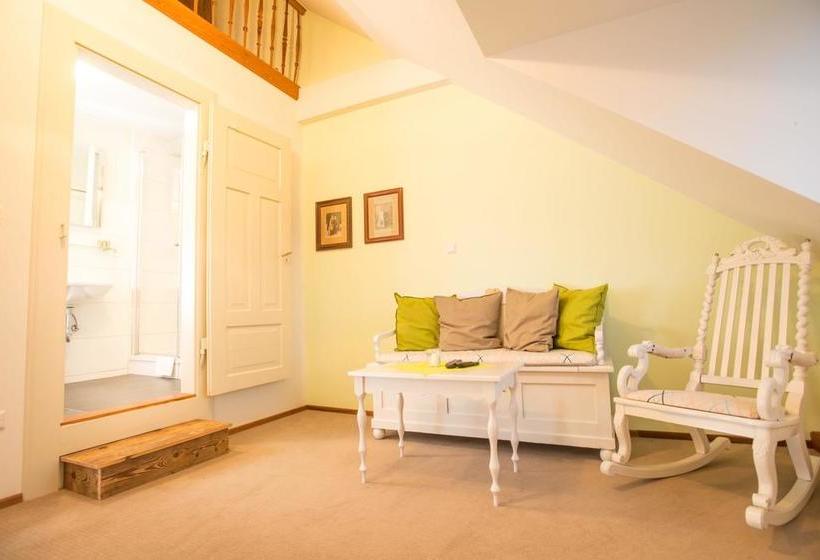 Hôtel Historischer Dorfgasthof Hirsch 10