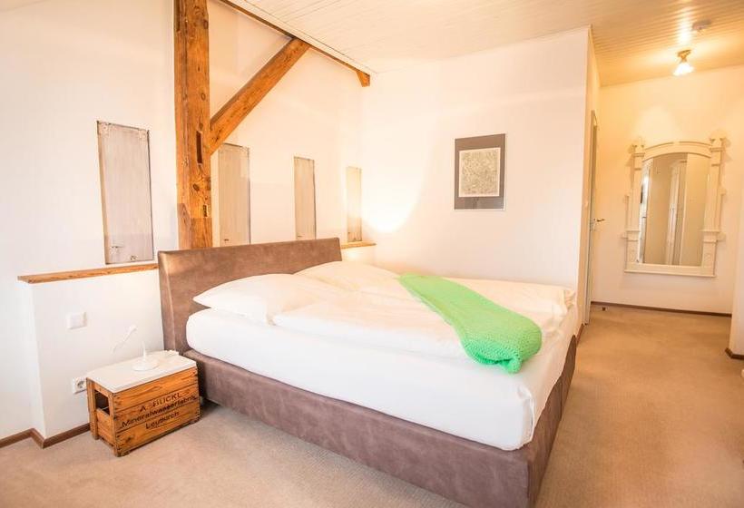 Hôtel Historischer Dorfgasthof Hirsch 9