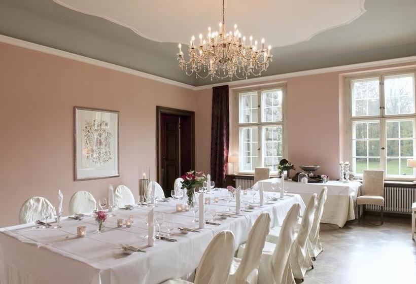 Hotel Schloss Kartzow 11