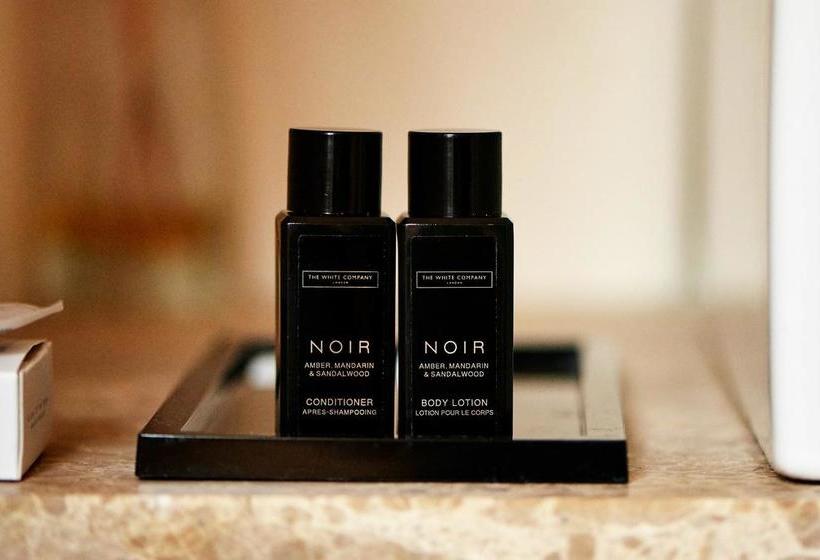 Hotel Schloss Kartzow 8