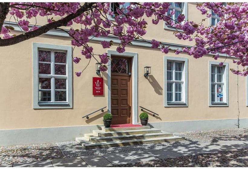 Hotel Am Großen Waisenhaus 15
