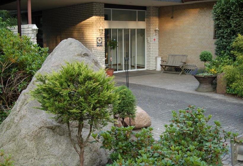 Hotel Am Weißdornbusch 3