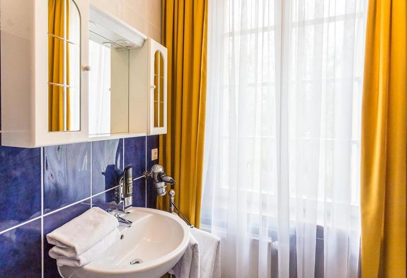 Hotel Havelschloss 13