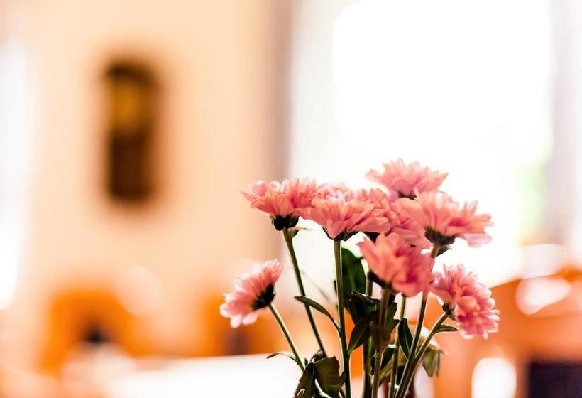 Hotel Meyers Hofcafé & Pension 11