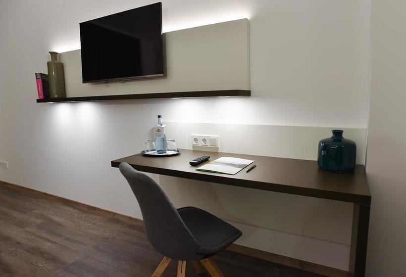 Hotel Guesthouse Lichtenau 14