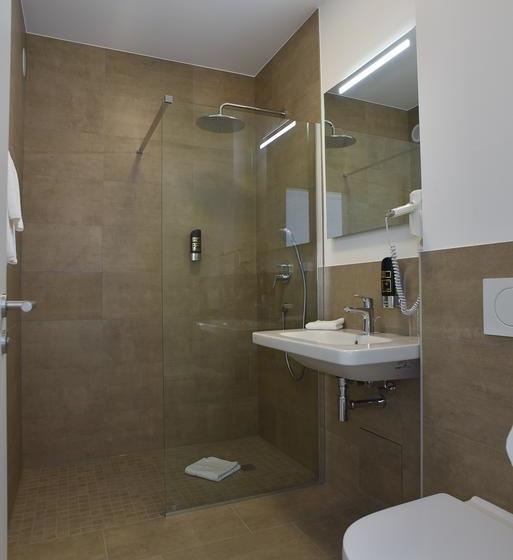 Hotel Guesthouse Lichtenau 3