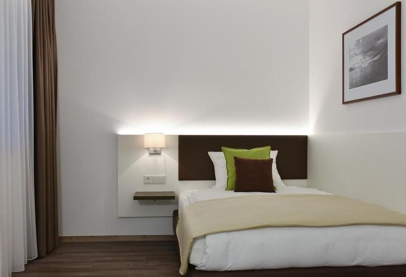 Hotel Guesthouse Lichtenau 4