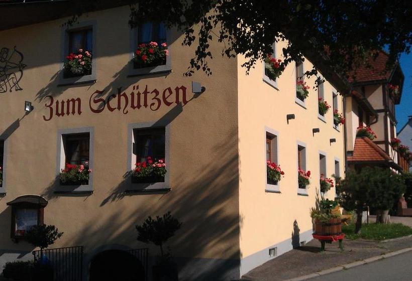 Hotel Landgasthof Zum Schützen 19