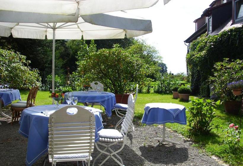 Landhotel Gut Greifhof 3