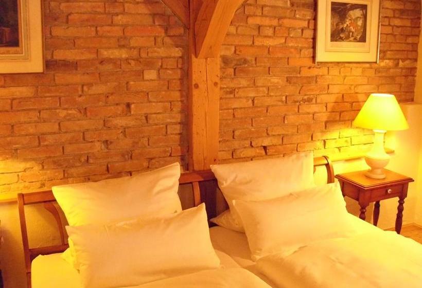 Landhotel Gut Greifhof 7