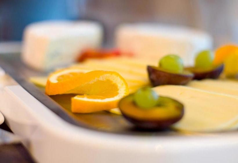 Hotel Domizil Alte Post 4