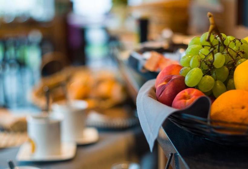 Hotel Domizil Alte Post 6