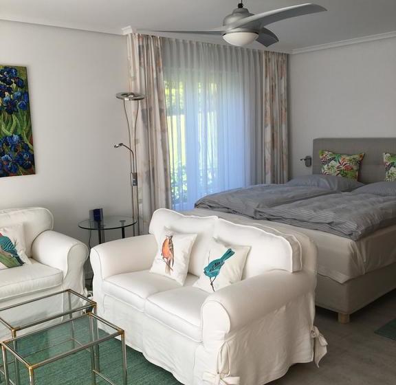 Hotel Erbguth Villa Am See 5