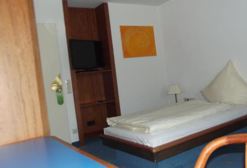 Rebgarten Hotel Schulgasse 3