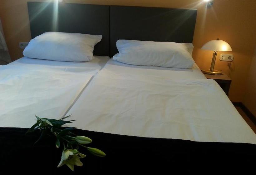 Hotel Zum Berggarten 10