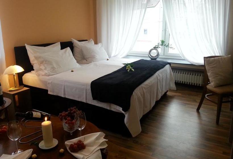 Hotel Zum Berggarten 9